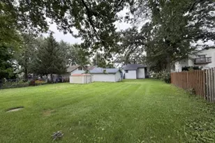 414 W Park Ave, Round Lake, IL 60073 - Photo 48