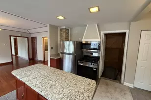 414 W Park Ave, Round Lake, IL 60073 - Photo 16