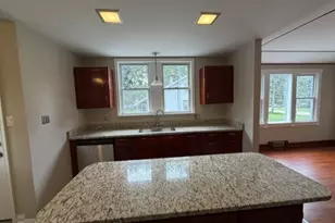 414 W Park Ave, Round Lake, IL 60073 - Photo 14