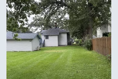 414 W Park Avenue, Round Lake, IL 60073 - Photo 58