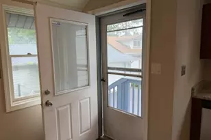 414 W Park Ave, Round Lake, IL 60073 - Photo 28