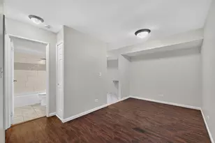 1471 N Winslowe Dr, Palatine, IL 60074 - Photo 6