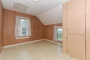 758 N 1st Rd, Dana, IL 61321 - Photo 38