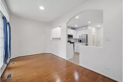 1510 N Waterbury Circle, Palatine, IL 60074 - Photo 6