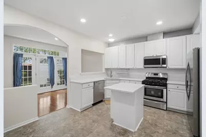 1510 N Waterbury Circle, Palatine, IL 60074 - Photo 8