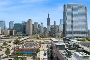 125 S Green St, Chicago, IL 60607 - Photo 4