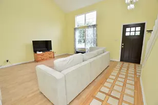 159 Agusta Dr, Round Lake Park, IL 60073 - Photo 6