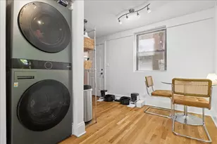 1353 W Fargo Ave, Chicago, IL 60626 - Photo 8