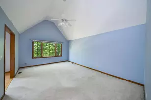 2324 Kalamazoo Dr, Naperville, IL 60565 - Photo 14