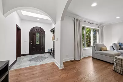 226 Sunset Drive, Wilmette, IL 60091 - Photo 4