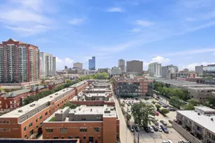 1600 S Prairie Ave, Chicago, IL 60616 - Photo 18