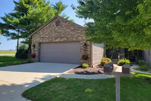 1509 Fort Jesse Rd, Normal, IL 61761 - Photo 2