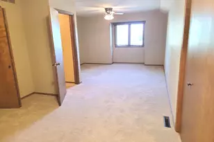 1509 Fort Jesse Rd, Normal, IL 61761 - Photo 38