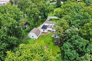 5S254 Radcliff Rd, Naperville, IL 60563 - Photo 2