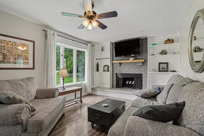 5S254 Radcliff Road, Naperville, IL 60563 - Photo 6