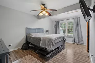 5S254 Radcliff Rd, Naperville, IL 60563 - Photo 16
