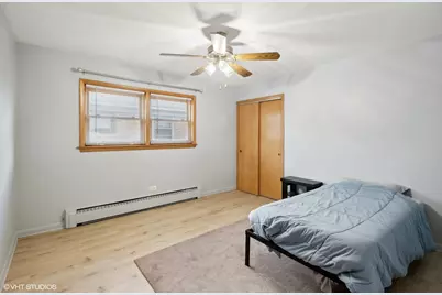 6845 W Leland Avenue, Harwood Heights, IL 60706 - Photo 12