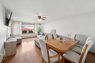 6845 W Leland Ave, Harwood Heights, IL 60706 - Photo 18