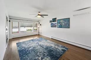 6845 W Leland Ave, Harwood Heights, IL 60706 - Photo 2