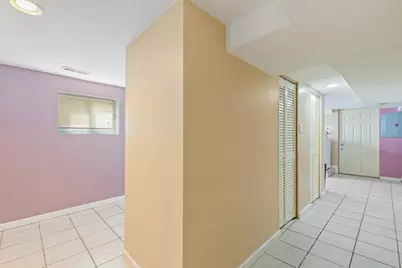 5306 N Lynch Avenue, Chicago, IL 60630 - Photo 12