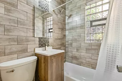 5306 N Lynch Avenue, Chicago, IL 60630 - Photo 8