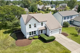 1545 Scottdale Cir, Wheaton, IL 60189 - Photo 30