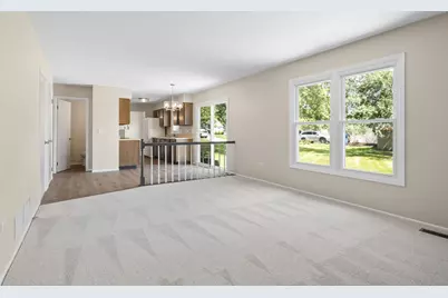 1545 Scottdale Circle, Wheaton, IL 60189 - Photo 6