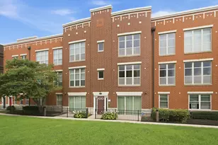 318 E 25th Pl, Chicago, IL 60616 - Photo 32