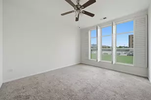 318 E 25th Pl, Chicago, IL 60616 - Photo 20