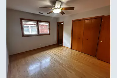 6404 W Dakin Street #2, Chicago, IL 60634 - Photo 8