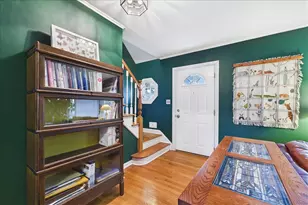 4312 Suffield Ct, Skokie, IL 60076 - Photo 2