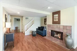355 Indian Point, Lake Barrington, IL 60010 - Photo 24