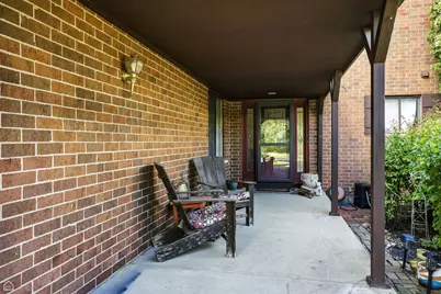 610 Cress Creek Lane, Crystal Lake, IL 60014 - Photo 4