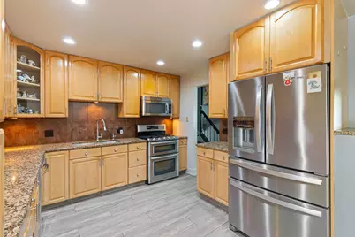 850 Silverwood Court, Lake Zurich, IL 60047 - Photo 6