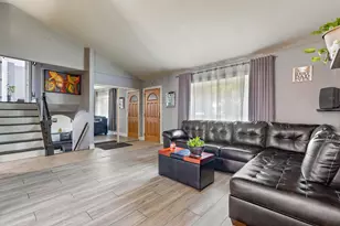 850 Silverwood Ct, Lake Zurich, IL 60047 - Photo 4