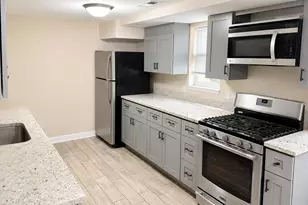 5328 W Leland Ave, Chicago, IL 60630 - Photo 2