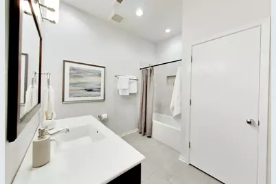 3810 N Fremont Street #2B, Chicago, IL 60613 - Photo 18
