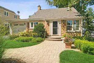508 Division St, Barrington, IL 60010 - Photo 1