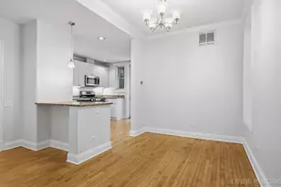 2013 W Concord Pl, Chicago, IL 60647 - Photo 14