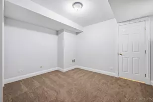 2013 W Concord Pl, Chicago, IL 60647 - Photo 26