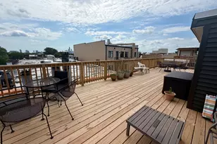 2013 W Concord Pl, Chicago, IL 60647 - Photo 2