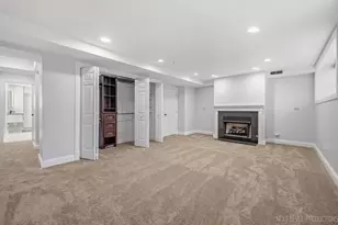 2013 W Concord Pl, Chicago, IL 60647 - Photo 20