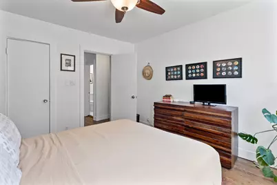 714 W Buena Street #B, Chicago, IL 60613 - Photo 20