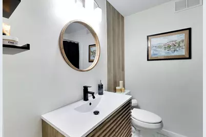 4250 N Marine Drive #1330, Chicago, IL 60613 - Photo 18