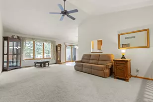 248 Nelson Pkwy, Cherry Valley, IL 61016 - Photo 4