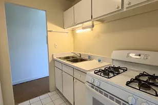 33 N Main St, Lombard, IL 60148 - Photo 8