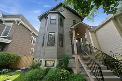 2106 N Campbell Avenue, Chicago, IL 60647 - Photo 1