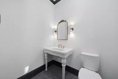 2106 N Campbell Avenue, Chicago, IL 60647 - Photo 20