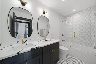 2106 N Campbell Ave, Chicago, IL 60647 - Photo 30