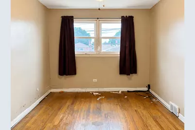 11329 S Green Bay Avenue, Chicago, IL 60617 - Photo 8